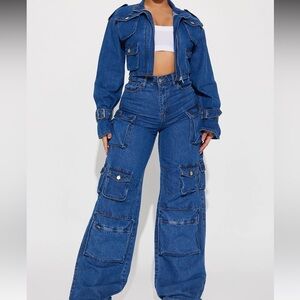 Low Slung Cargo Jeans -  Cropped Cargo Jacket - Medium Wash set